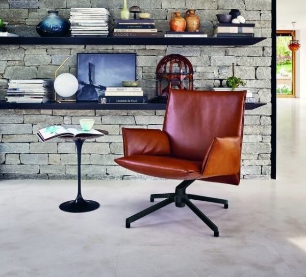 Pilot-Chair-3-1-e1460547166515