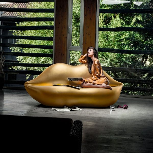 Gufram-Boccadoro-Bocca-Sofa-by-Studio-65-Model_1024x1024