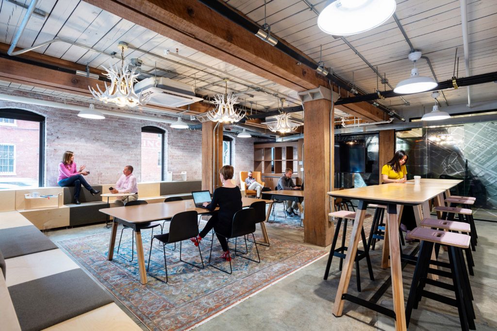 ELASTYCZNOŚĆ I MOBILNOSC AQINA Rockwell Unscripted Knoll