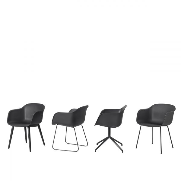 Fiber_chair_black_all_base_WB_medium_(150) muuto