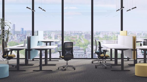 sit-stand-desks-ACTIVE-task-chairs-WIND-01-Narbutas Aqina